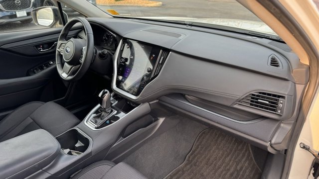 2020 Subaru Outback Premium 33