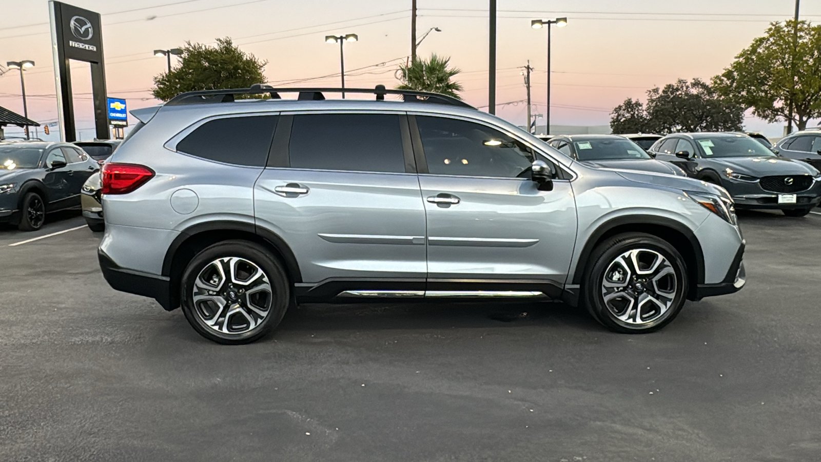 2023 Subaru Ascent Touring 9