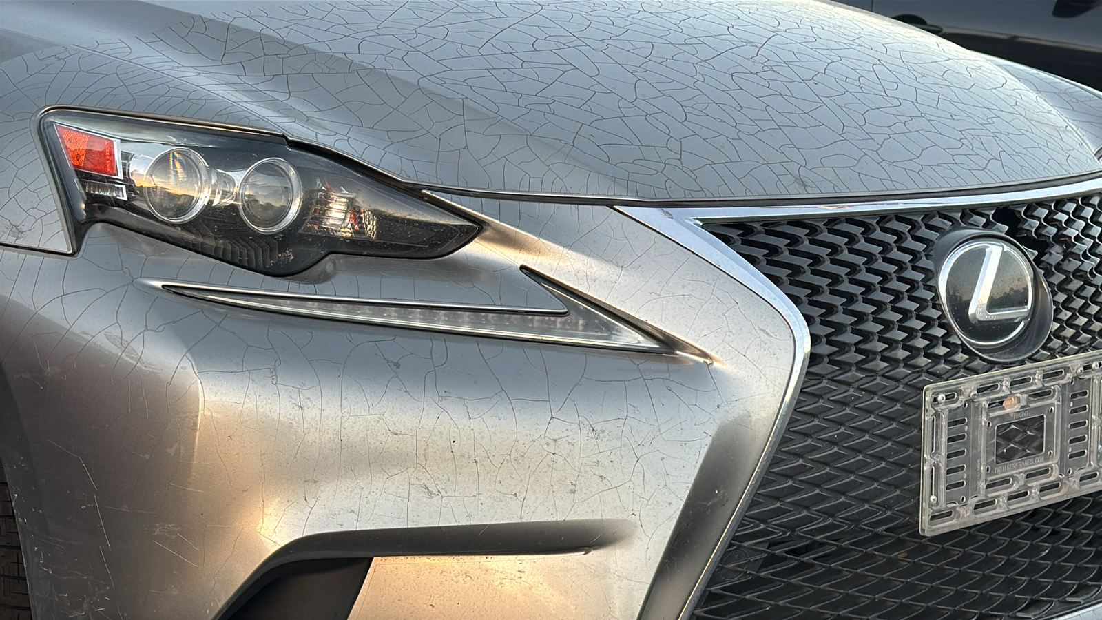 2016 Lexus IS 200t 9