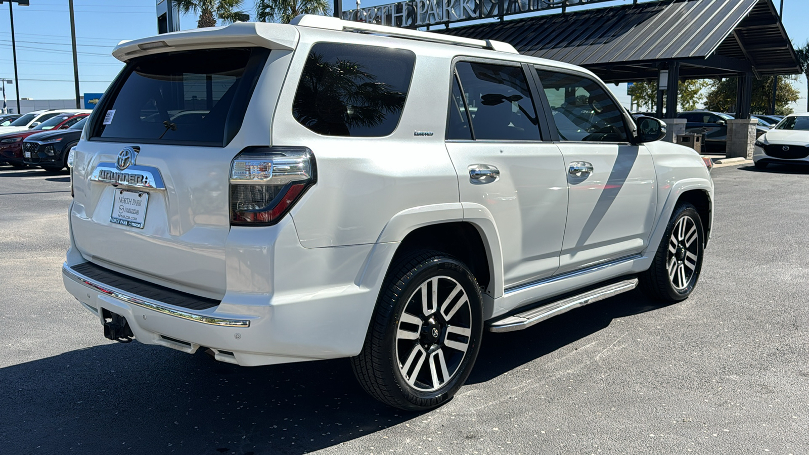 2014 Toyota 4Runner Limited 8