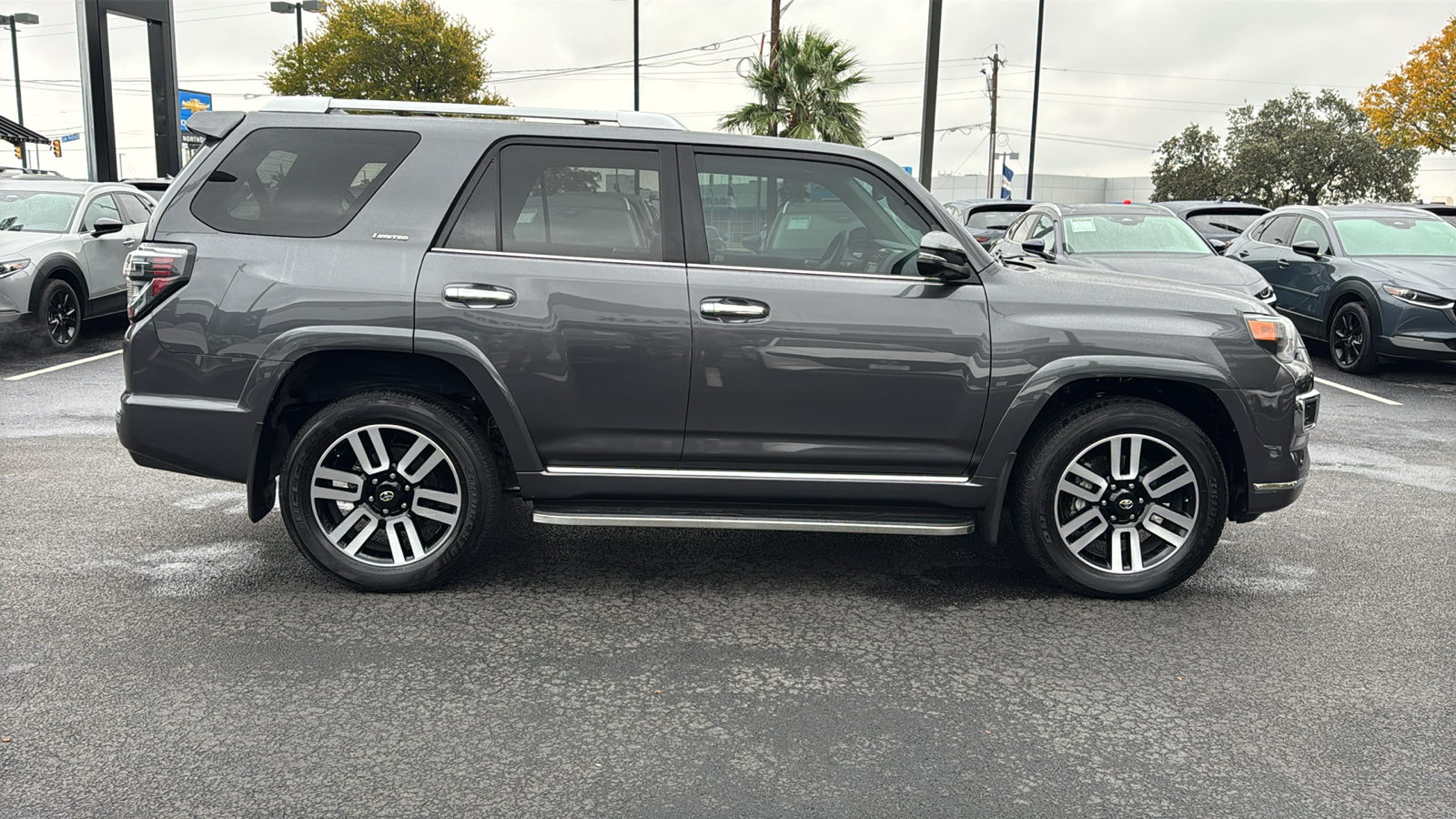 2022 Toyota 4Runner Limited 9