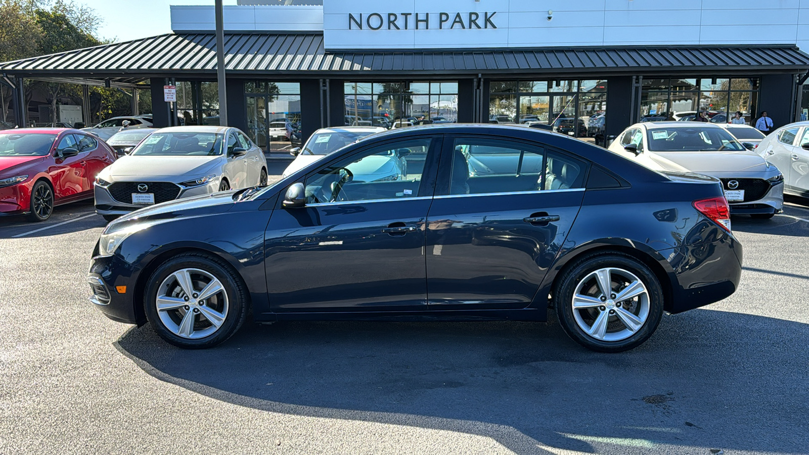 2015 Chevrolet Cruze 2LT 4