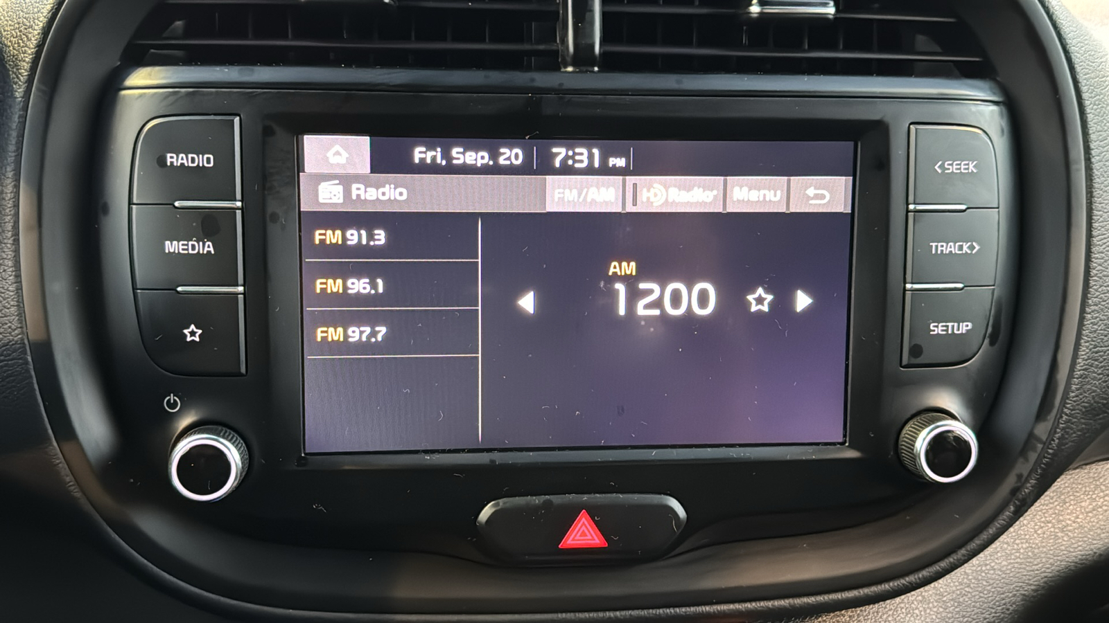 2024 Kia Soul LX 24