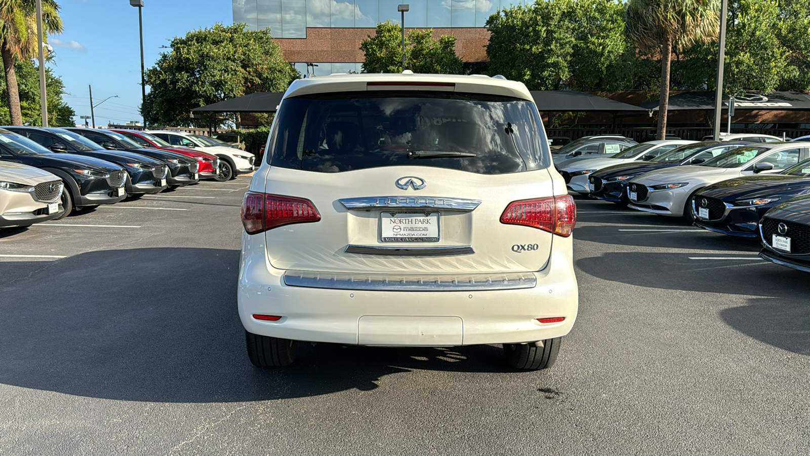 2016 INFINITI QX80 Base 7