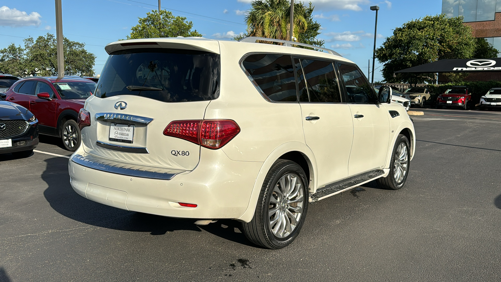 2016 INFINITI QX80 Base 8