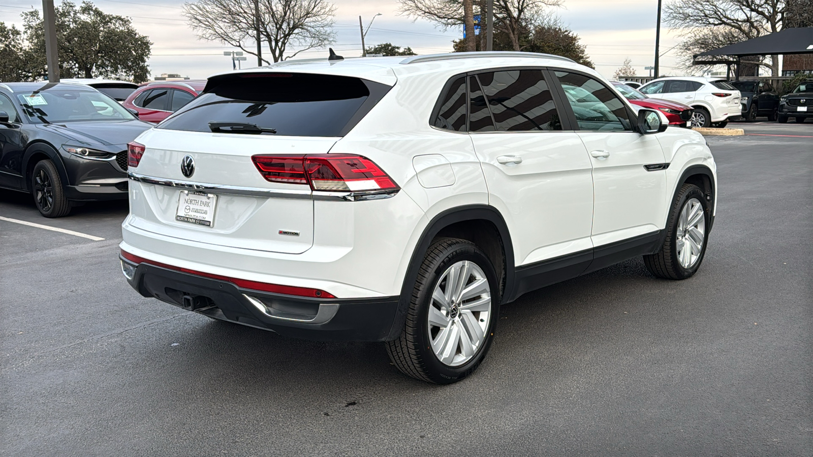 2020 Volkswagen Atlas Cross Sport 3.6L V6 SE w/Technology 7