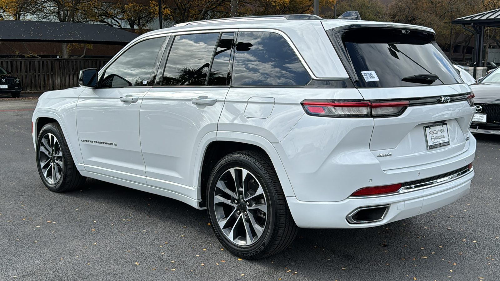 2023 Jeep Grand Cherokee Overland 5