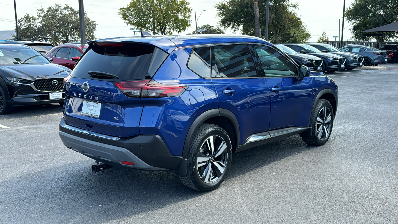 2021 Nissan Rogue SL 8