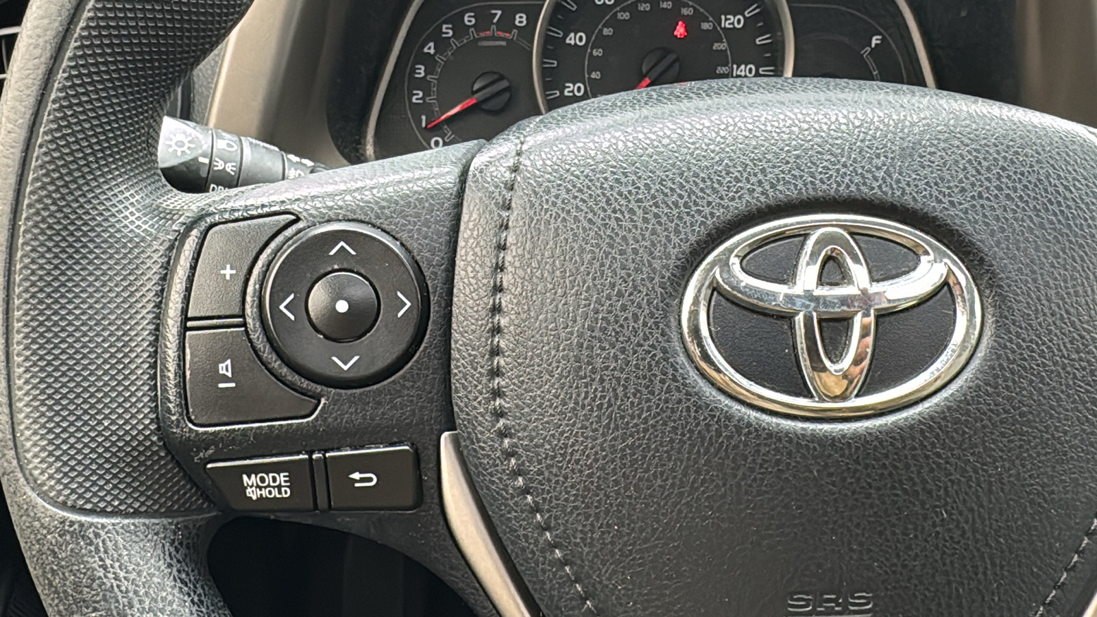 2015 Toyota RAV4 XLE 20