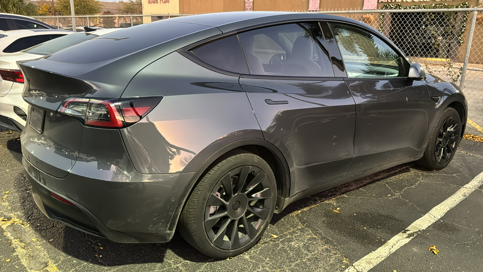 2022 Tesla Model Y Long Range 4