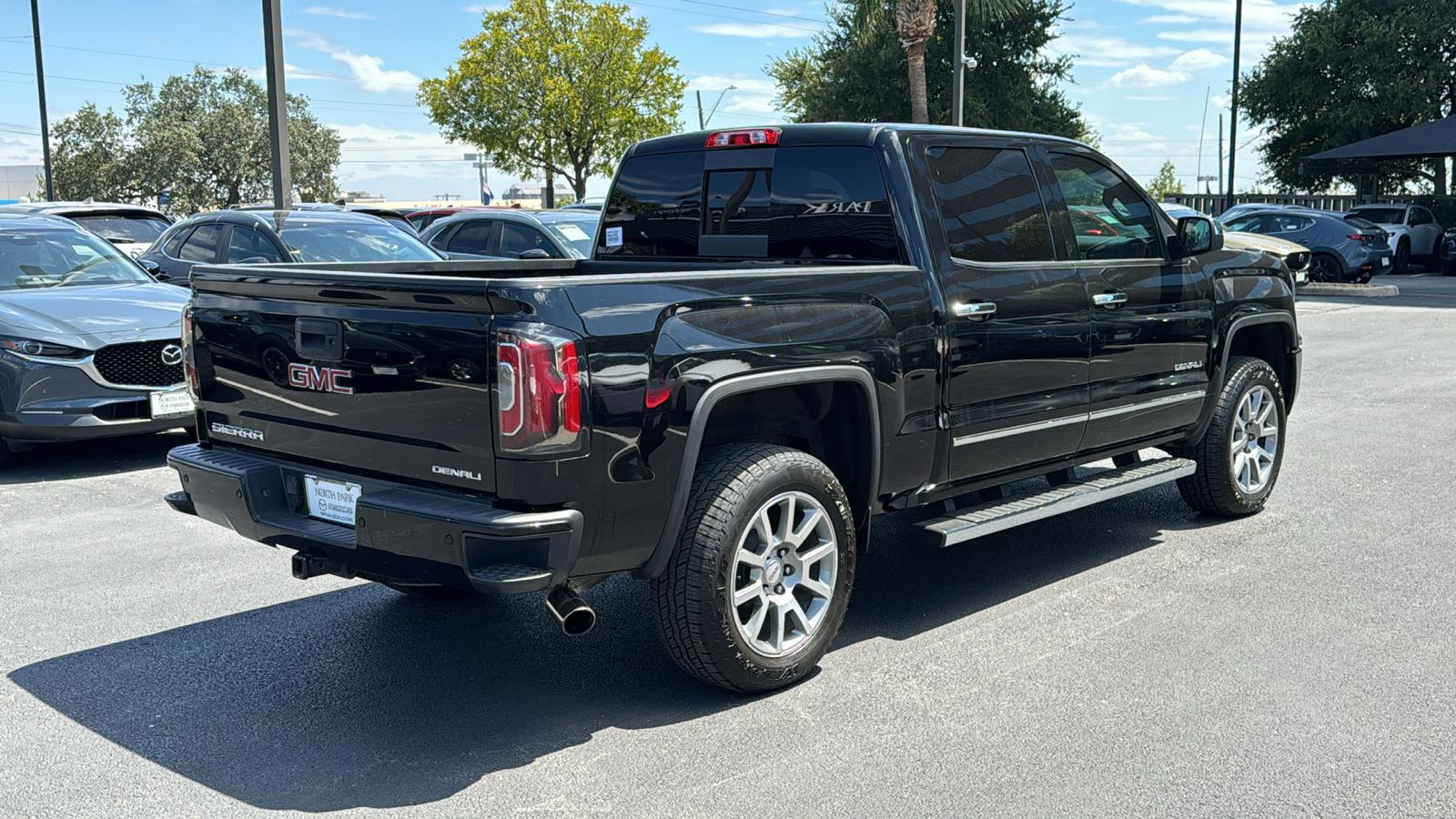 2018 GMC Sierra 1500 Denali 9