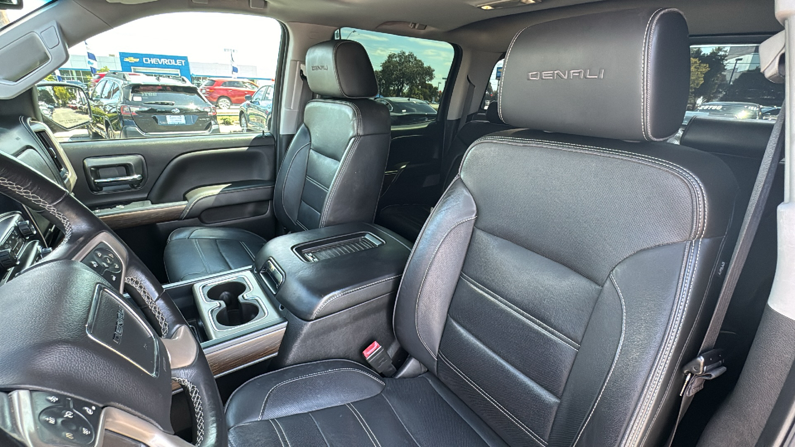 2018 GMC Sierra 1500 Denali 16