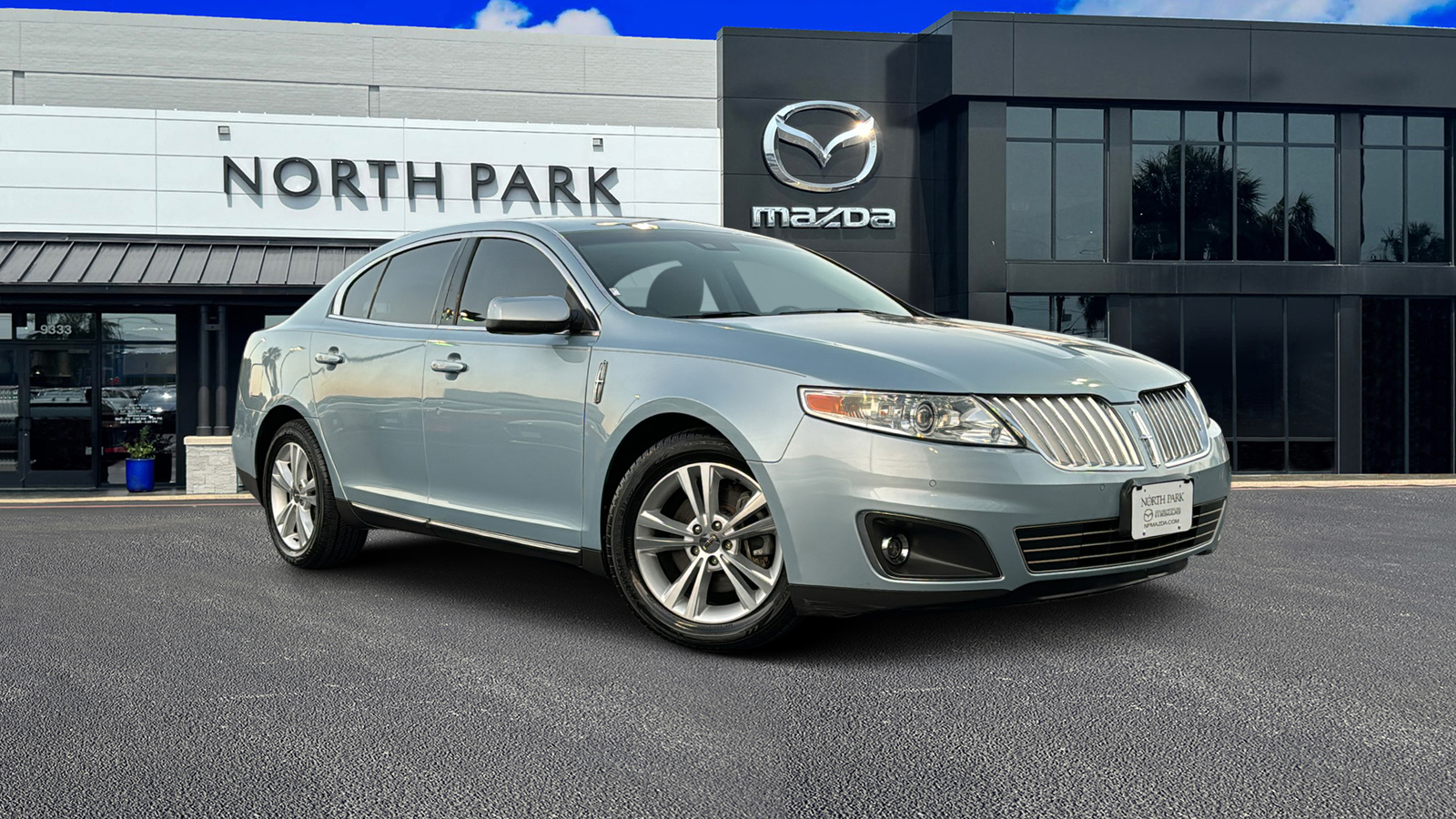 2009 Lincoln MKS Base 1