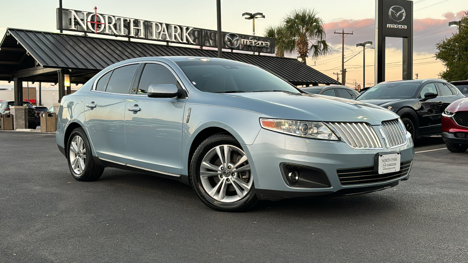 2009 Lincoln MKS Base 2