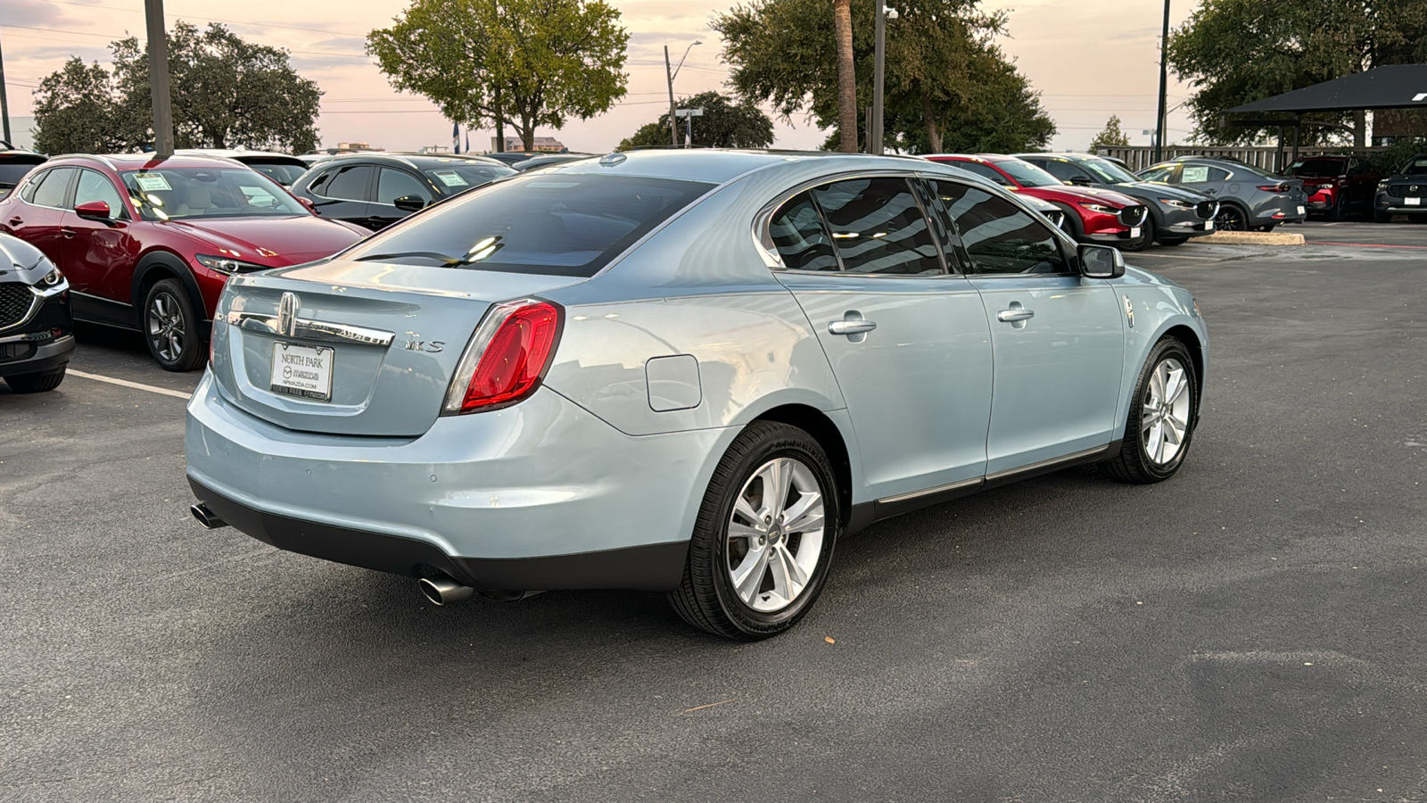 2009 Lincoln MKS Base 8