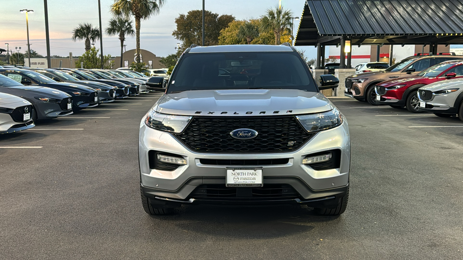 2022 Ford Explorer ST 3