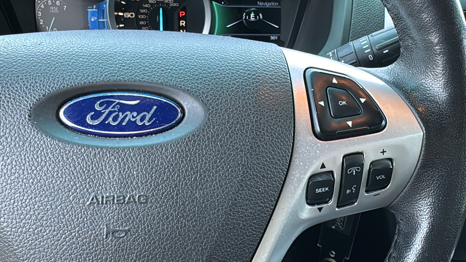 2014 Ford Explorer XLT 25