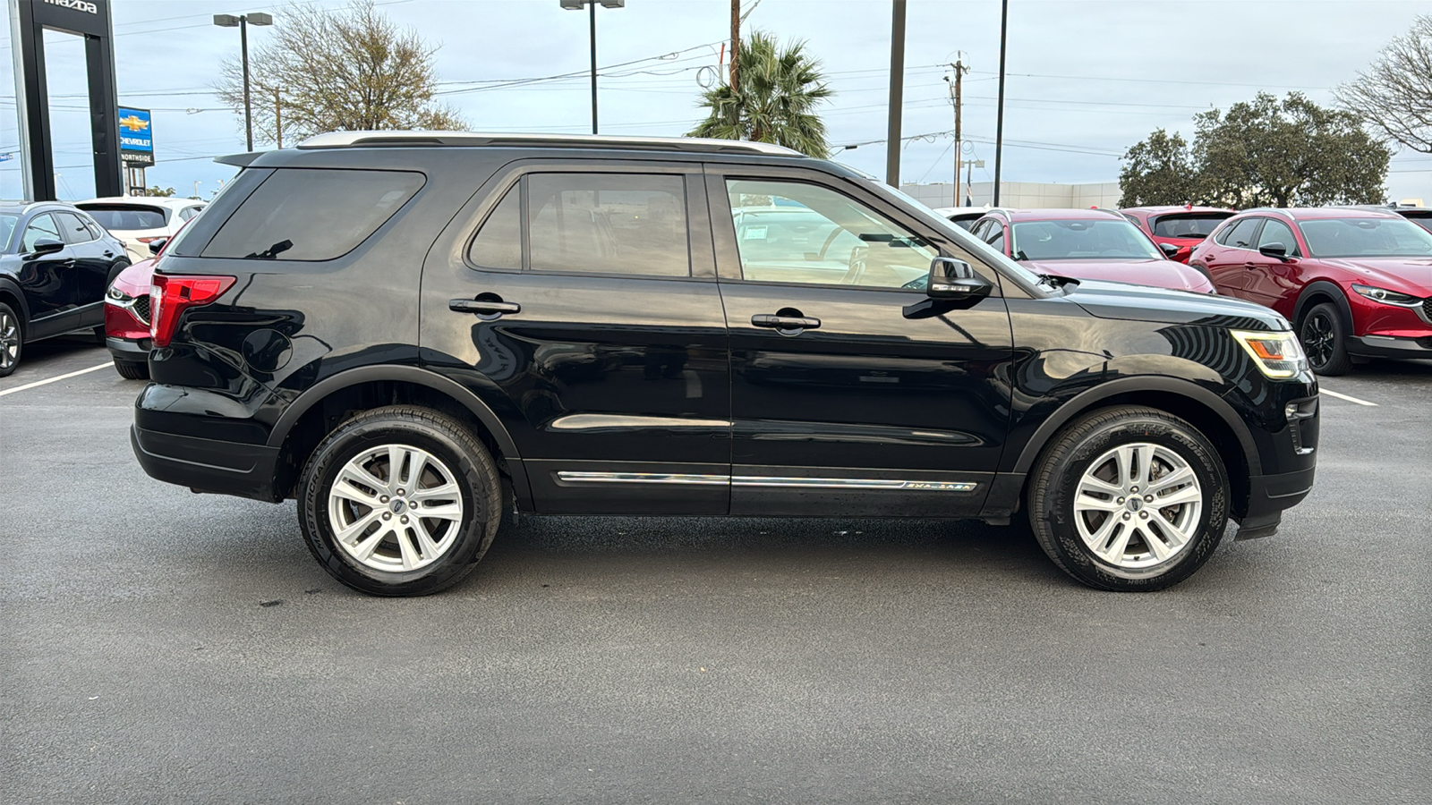 2018 Ford Explorer XLT 9