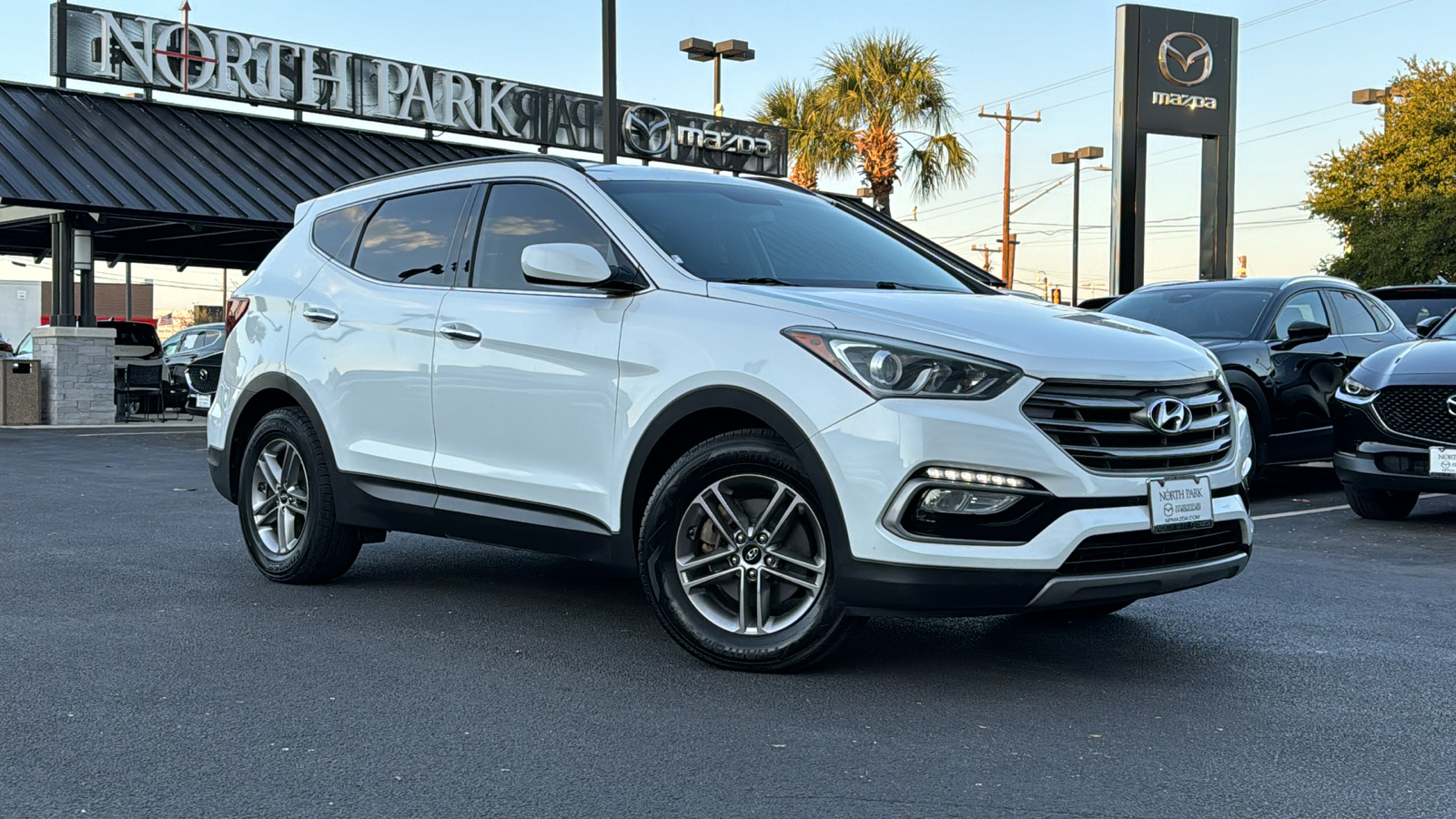 2017 Hyundai Santa Fe Sport 2.4 Base 2