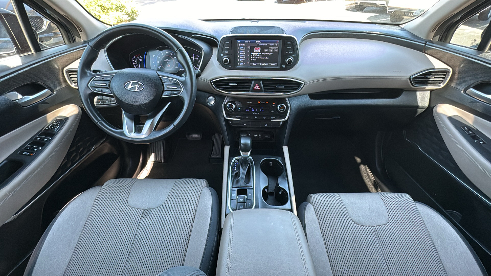 2020 Hyundai Santa Fe SEL 2.4 19