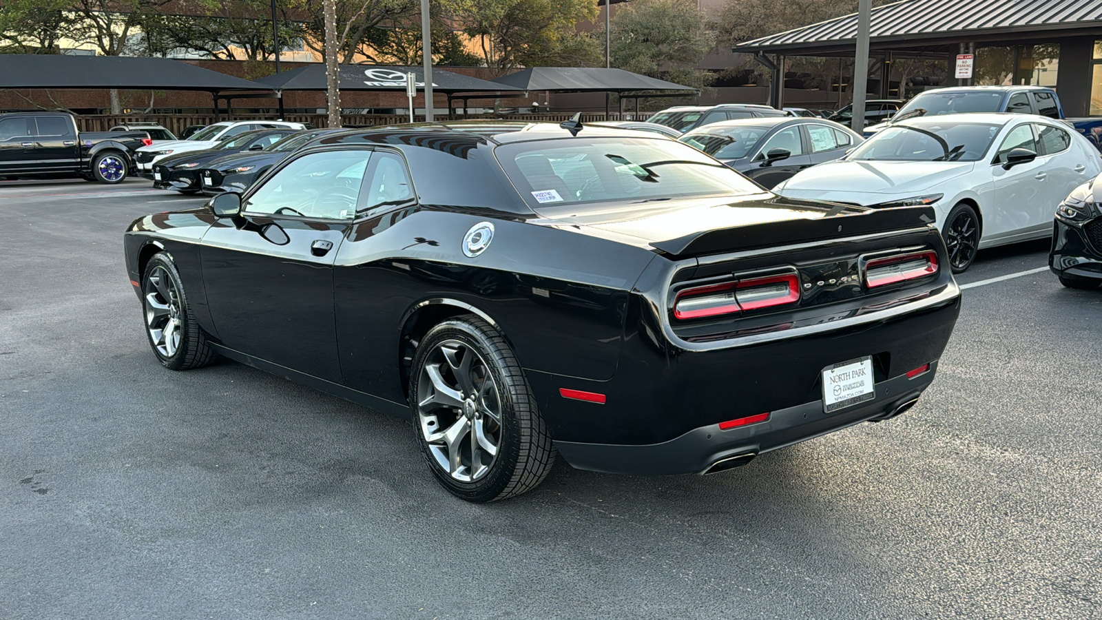 2016 Dodge Challenger SXT 6