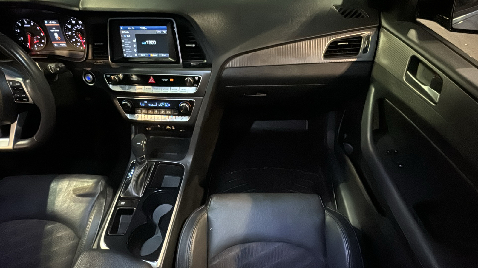 2019 Hyundai Sonata Sport 33