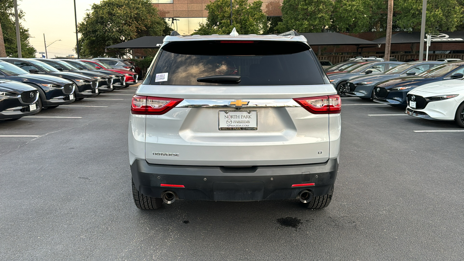 2021 Chevrolet Traverse LT 7