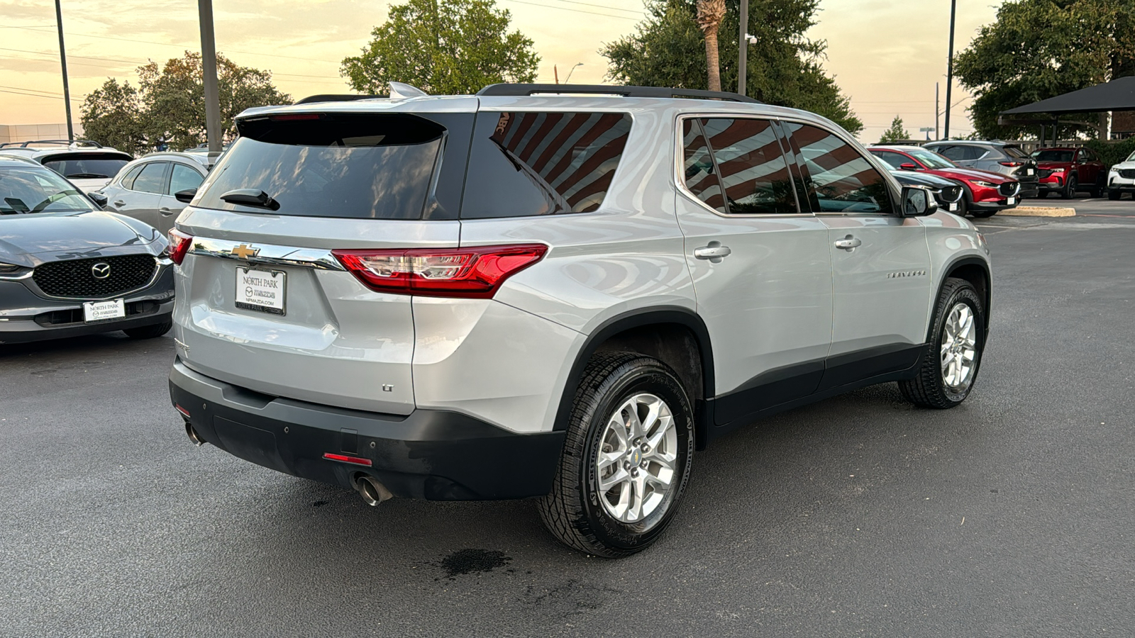 2021 Chevrolet Traverse LT 8