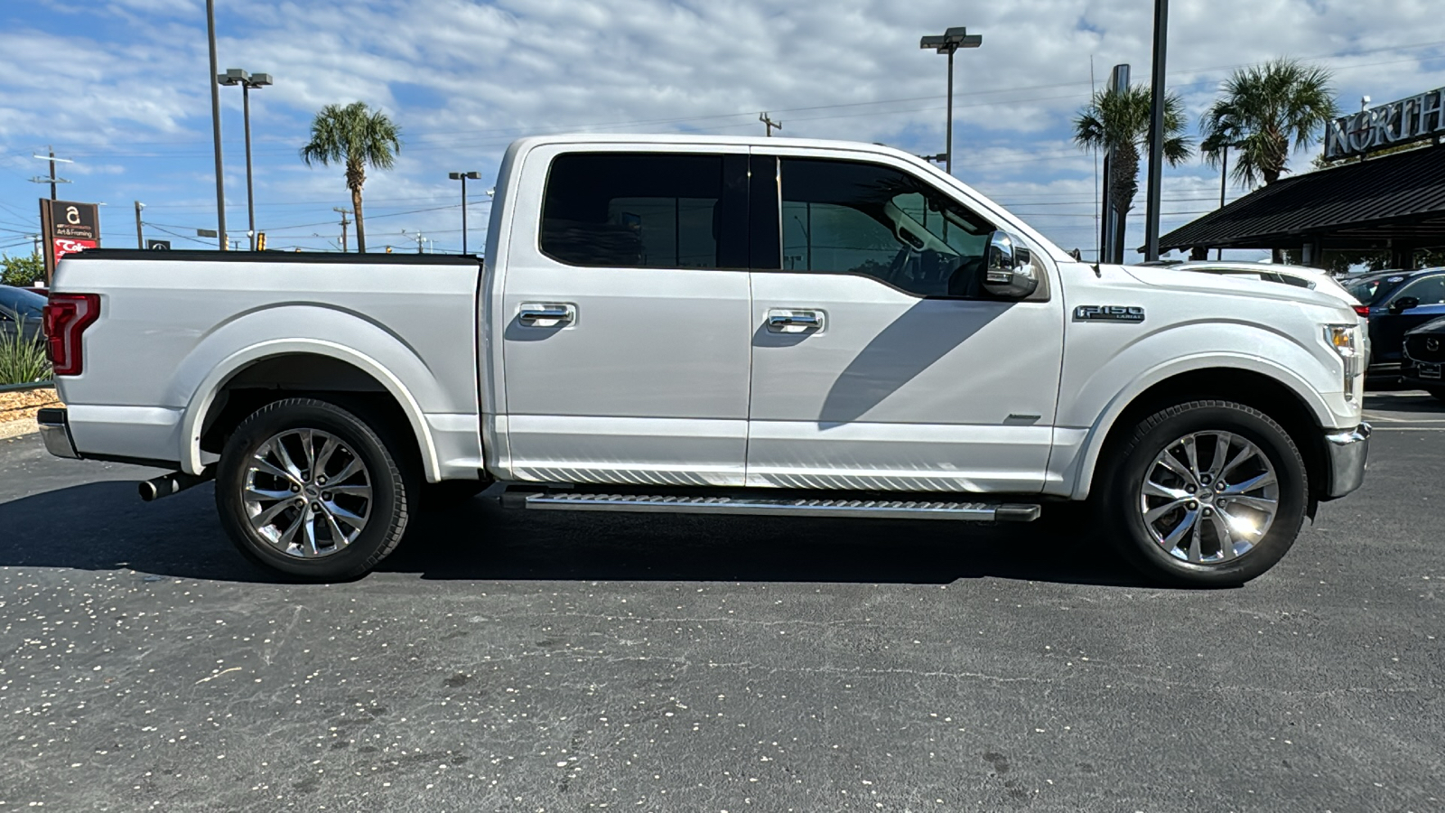 2016 Ford F-150 Lariat 8