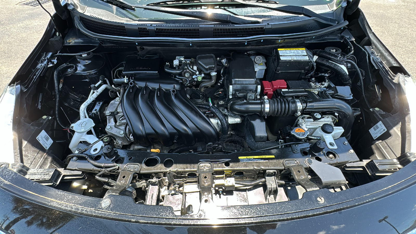 2017 Nissan Versa 1.6 SV 38