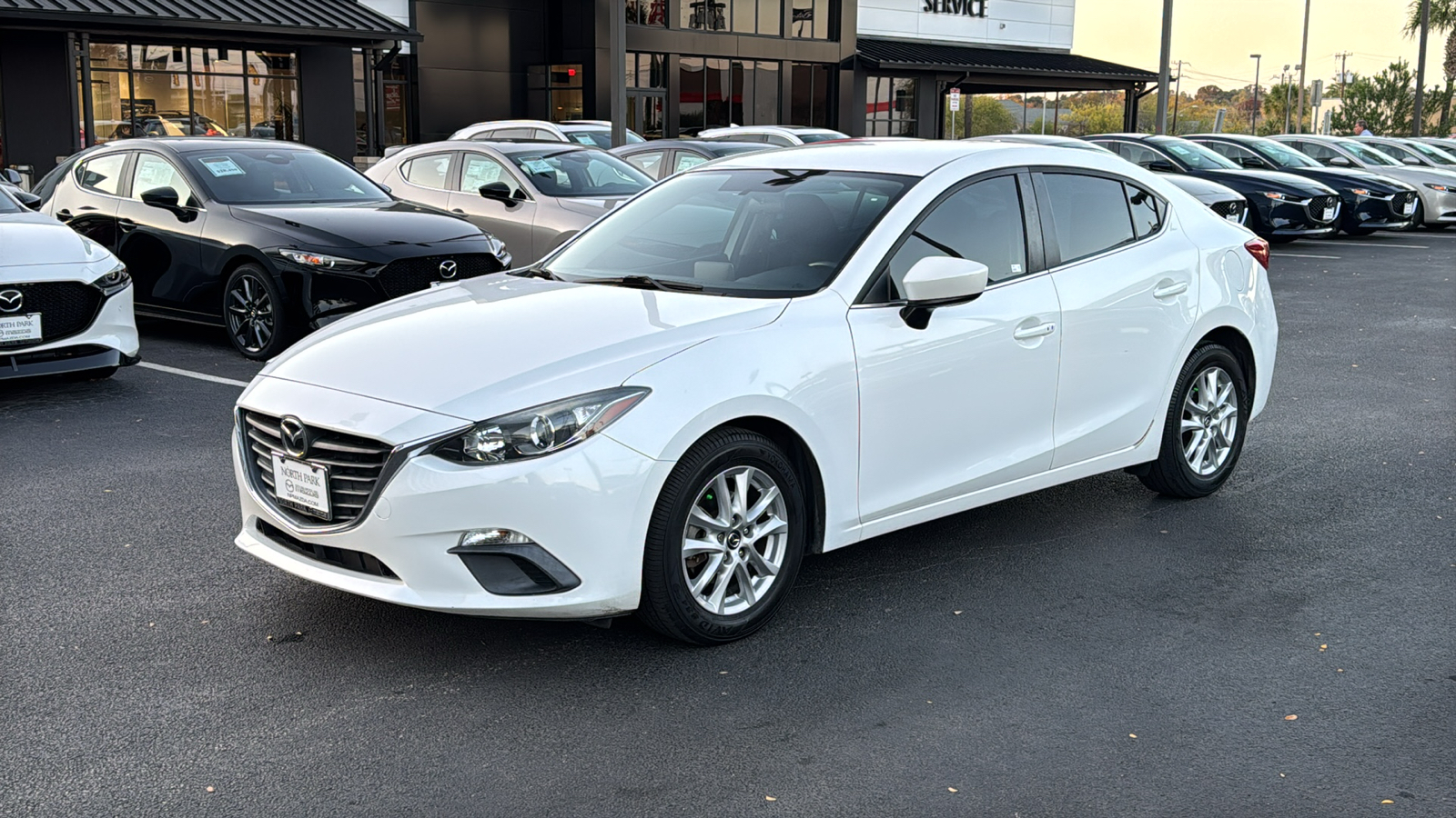 2014 Mazda Mazda3 i Touring 4