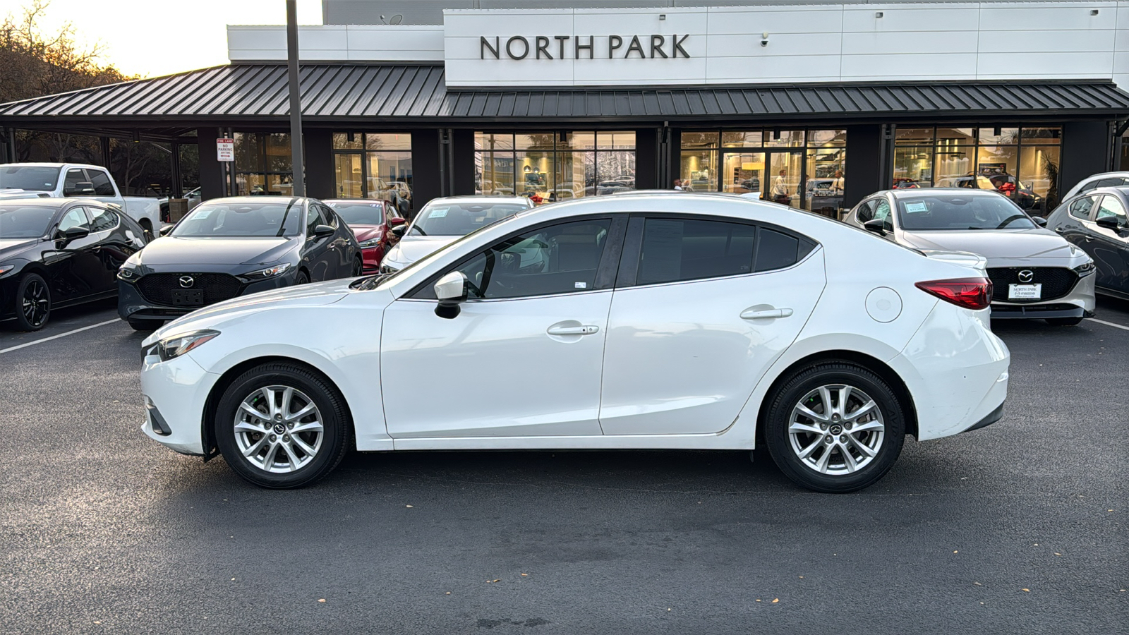 2014 Mazda Mazda3 i Touring 5