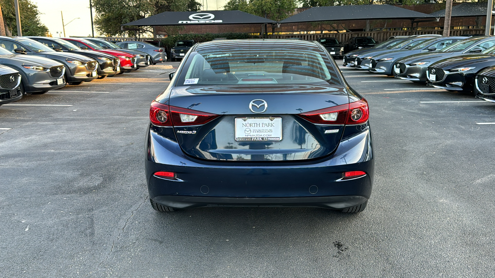 2015 Mazda Mazda3 i Sport 7