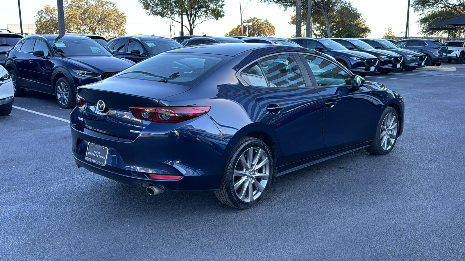 2021 Mazda Mazda3 Select 8