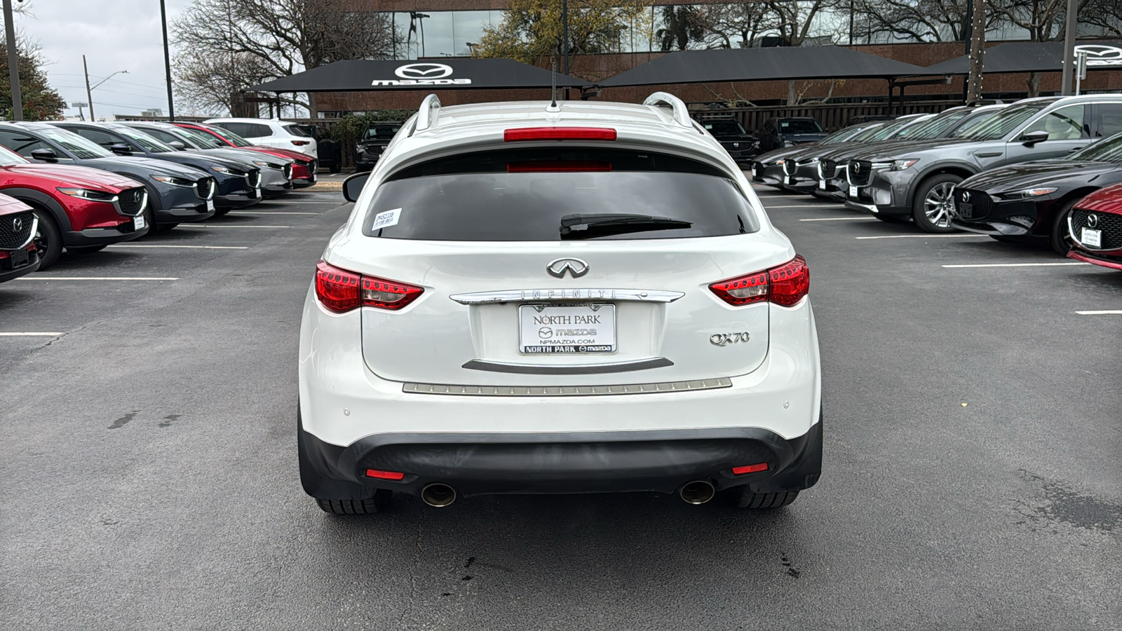 2014 INFINITI QX70 Base 7