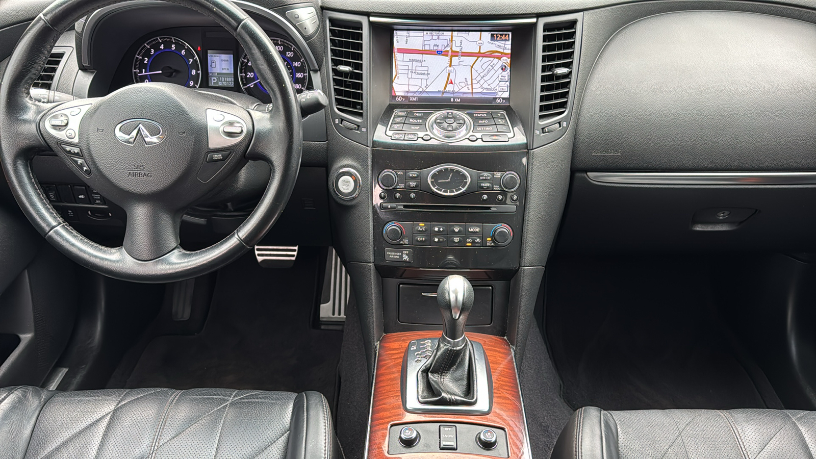 2014 INFINITI QX70 Base 24