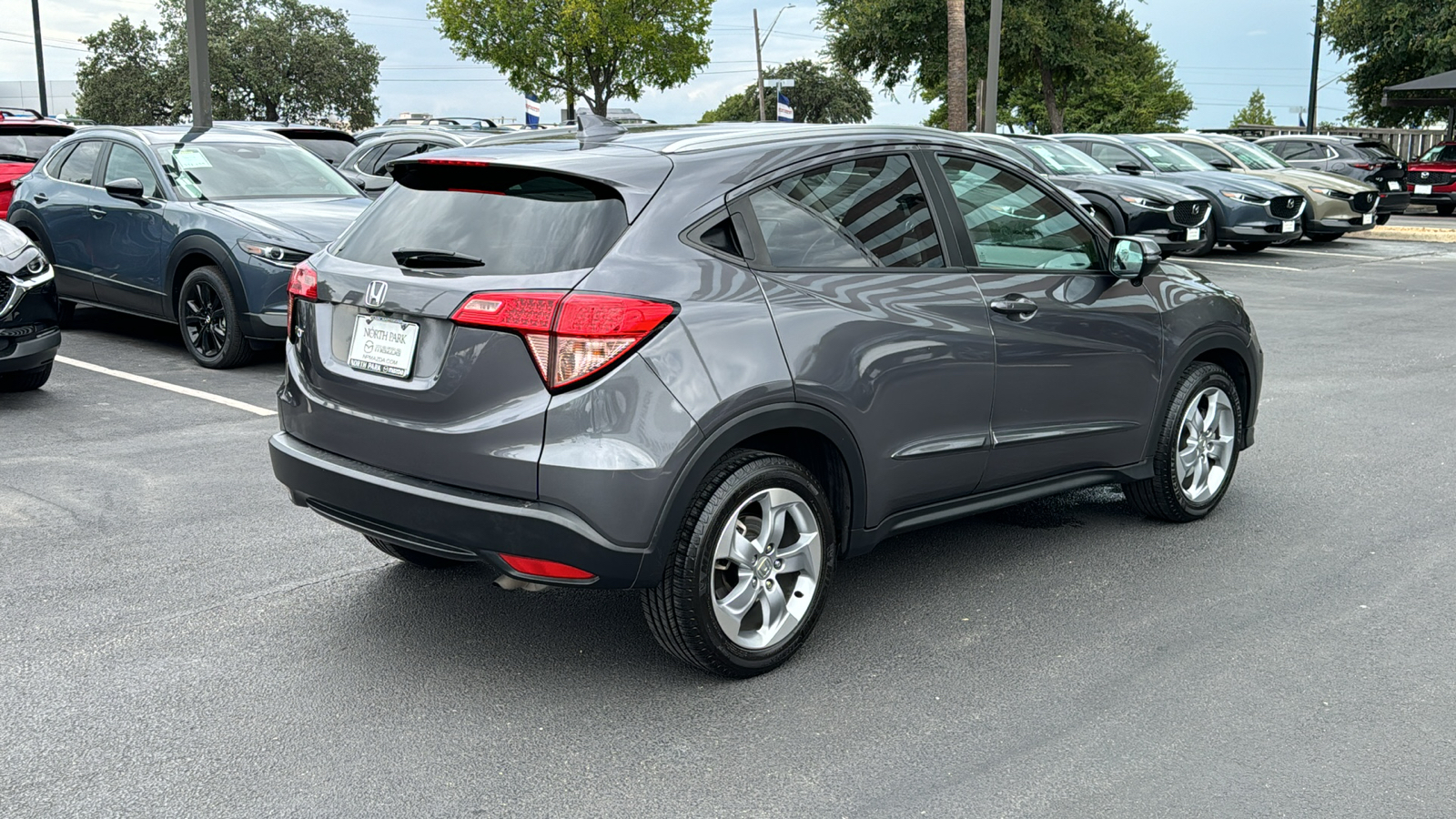 2017 Honda HR-V EX-L 8