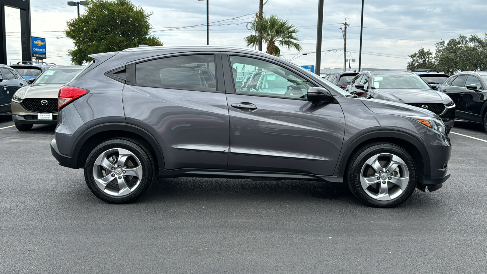 2017 Honda HR-V EX-L 9