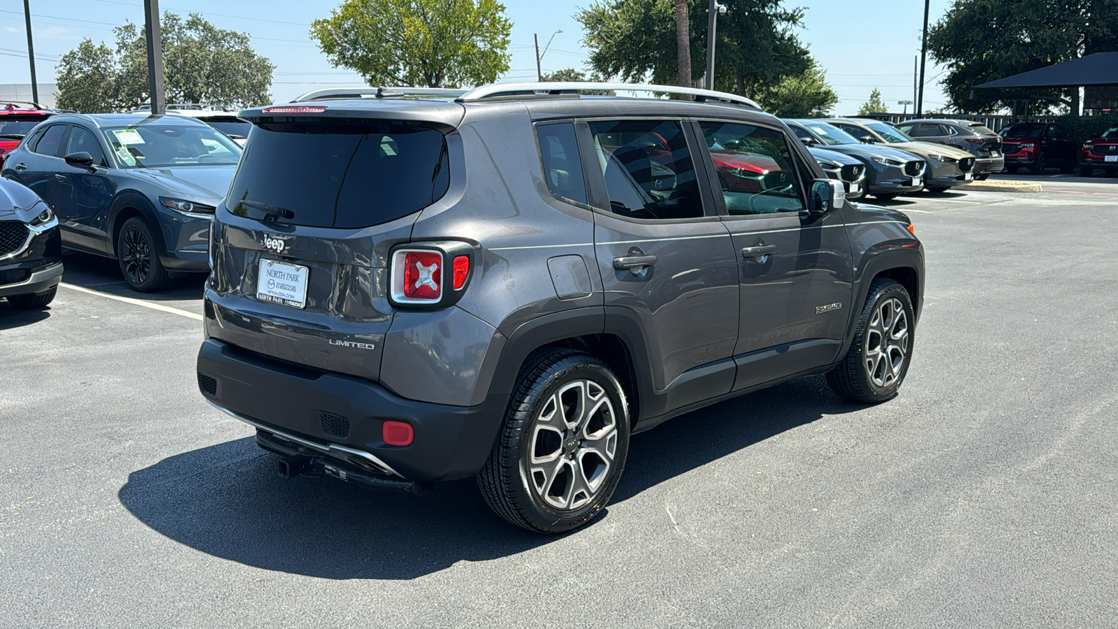 2016 Jeep Renegade Limited 8