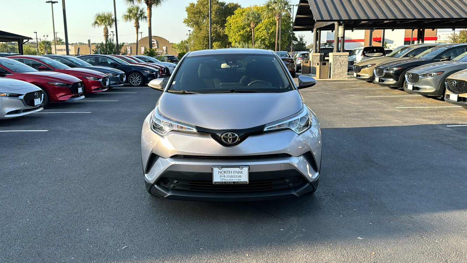 2018 Toyota C-HR XLE 2