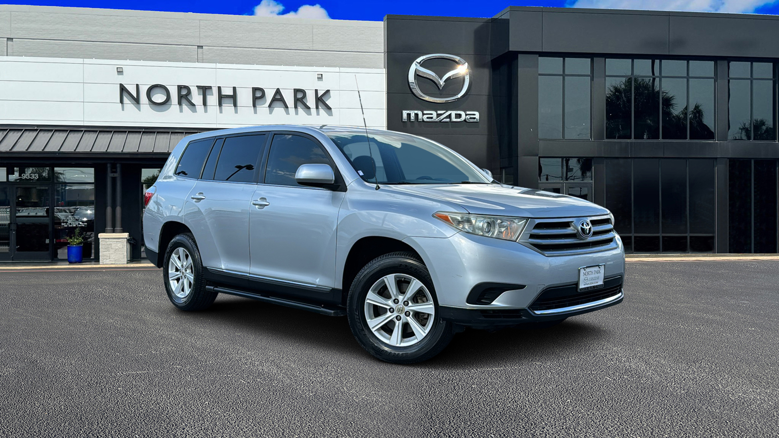 2012 Toyota Highlander Base 1