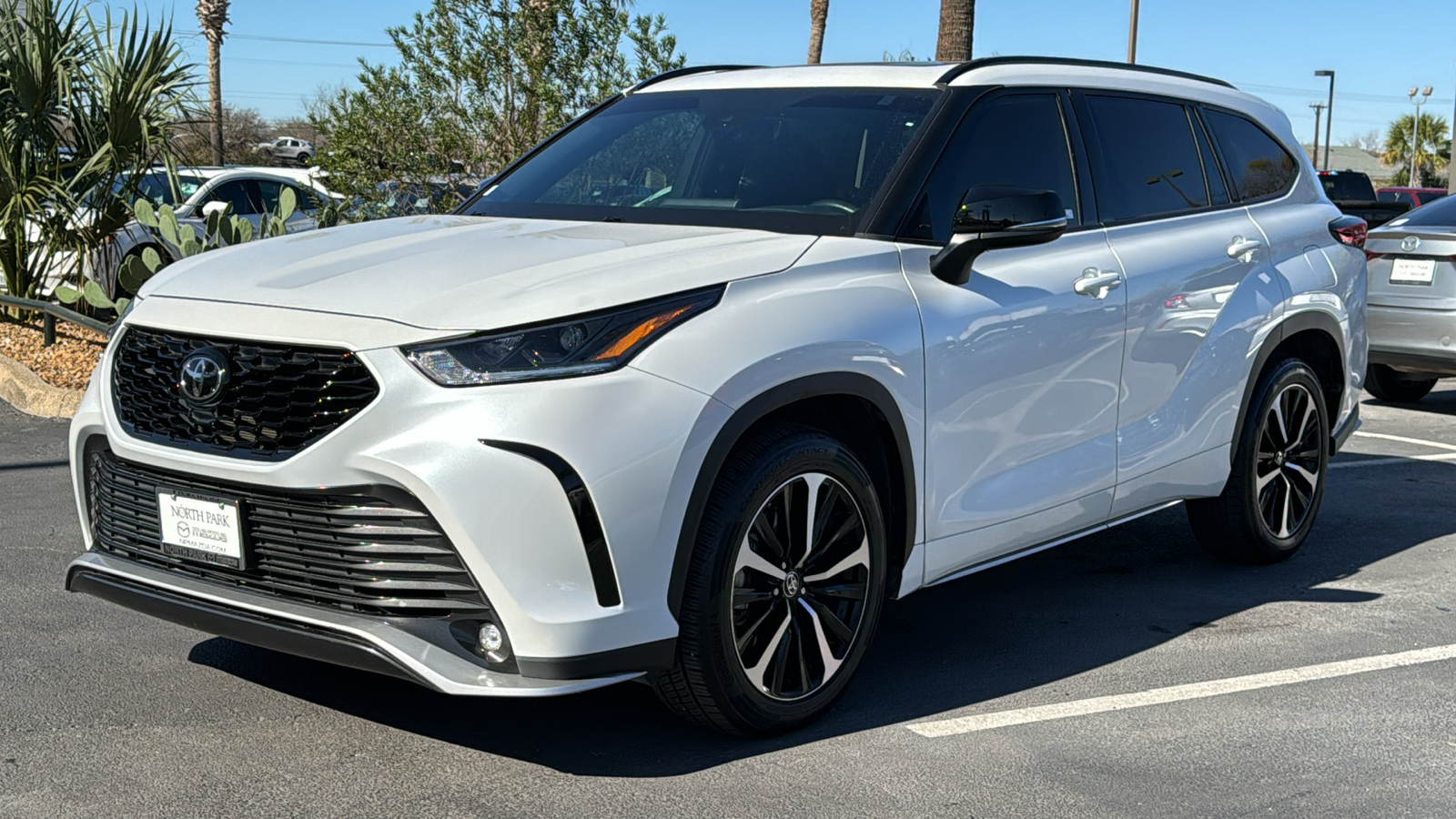 2022 Toyota Highlander XSE 4