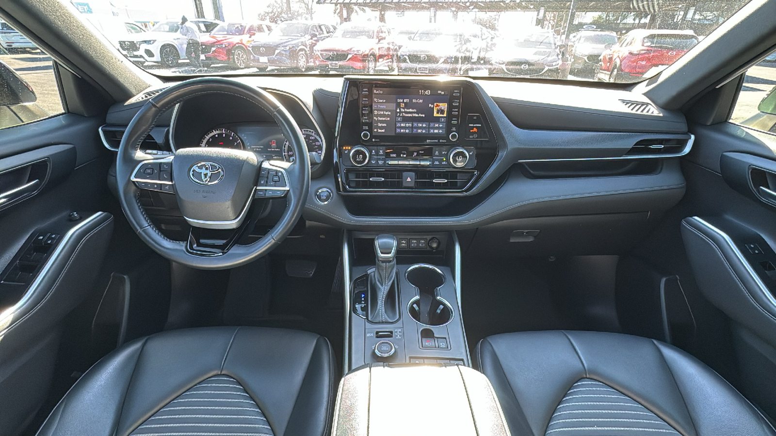 2022 Toyota Highlander XSE 29