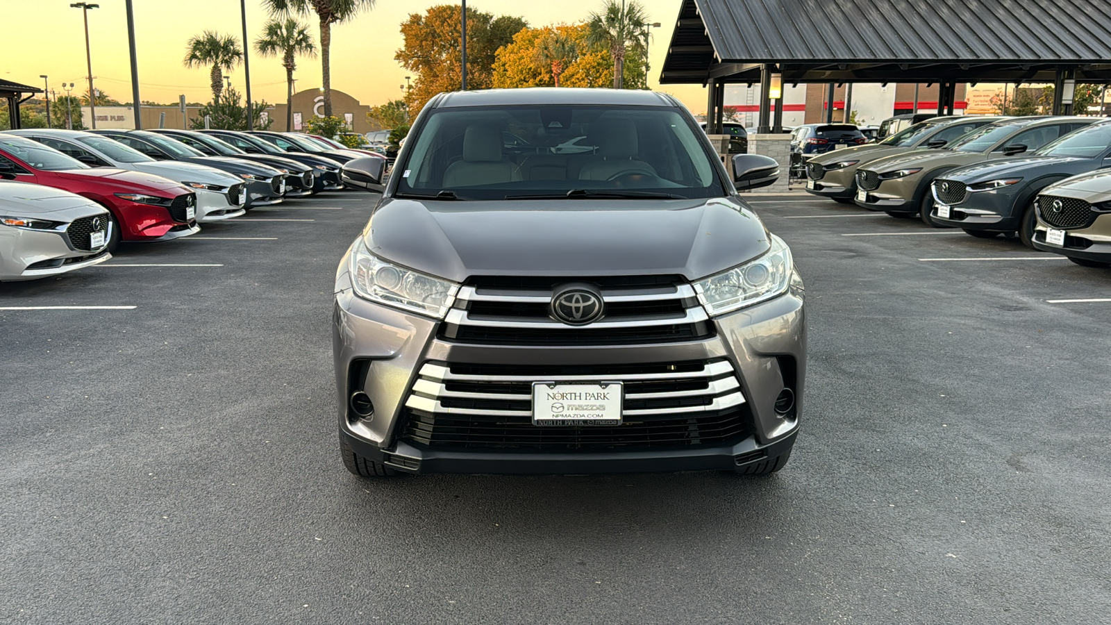 2018 Toyota Highlander LE 3