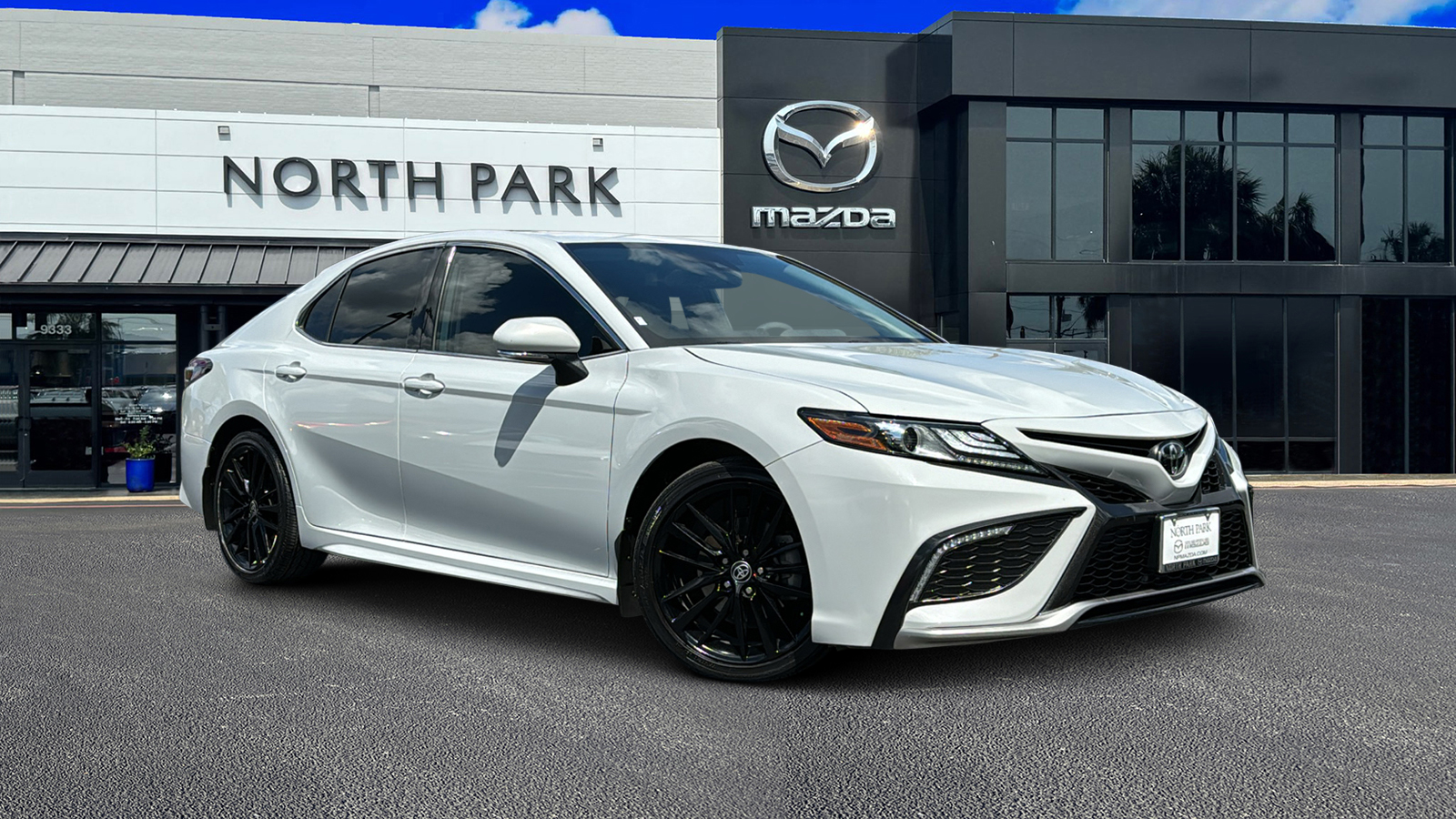 2022 Toyota Camry XSE 1