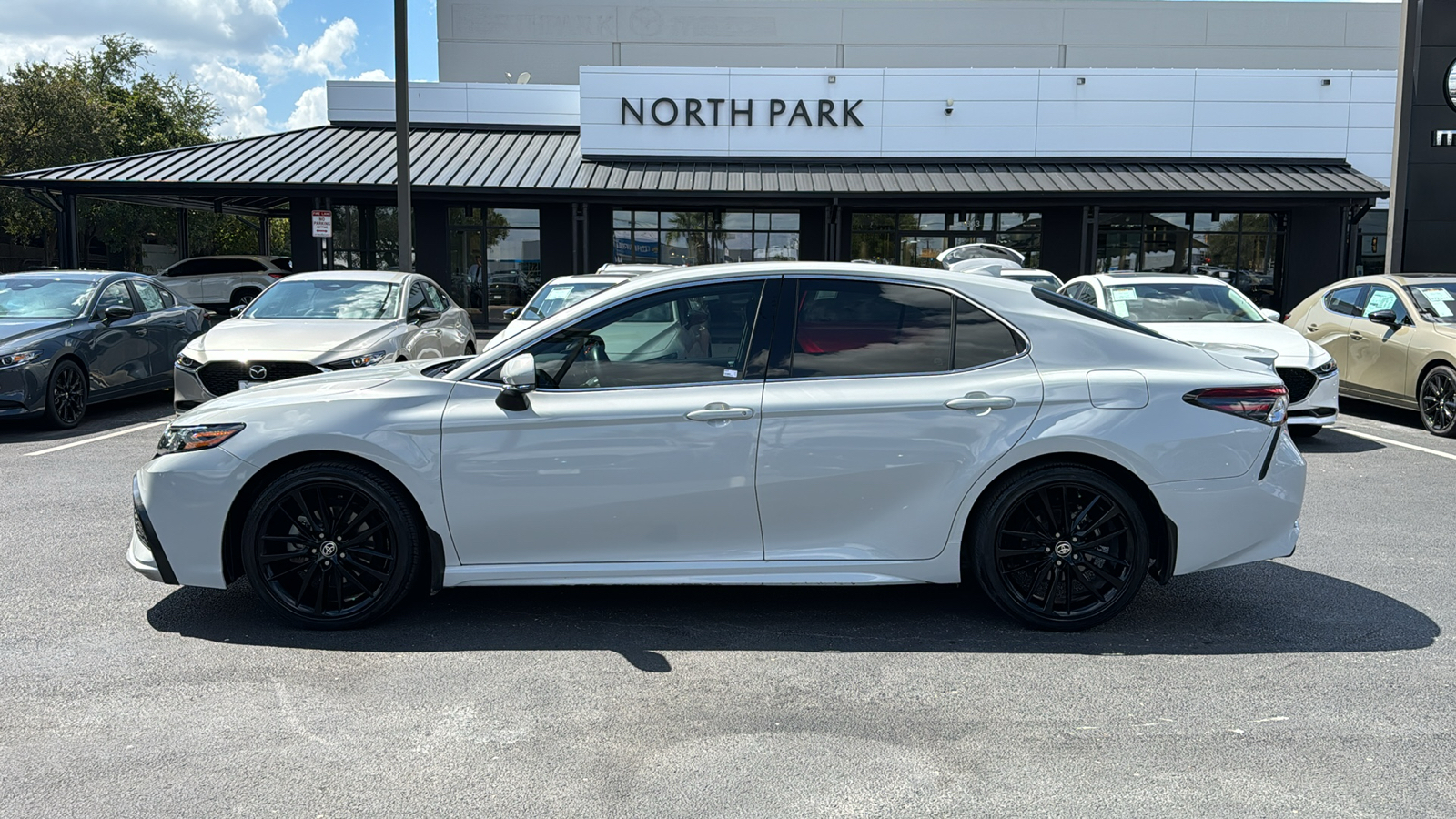 2022 Toyota Camry XSE 5