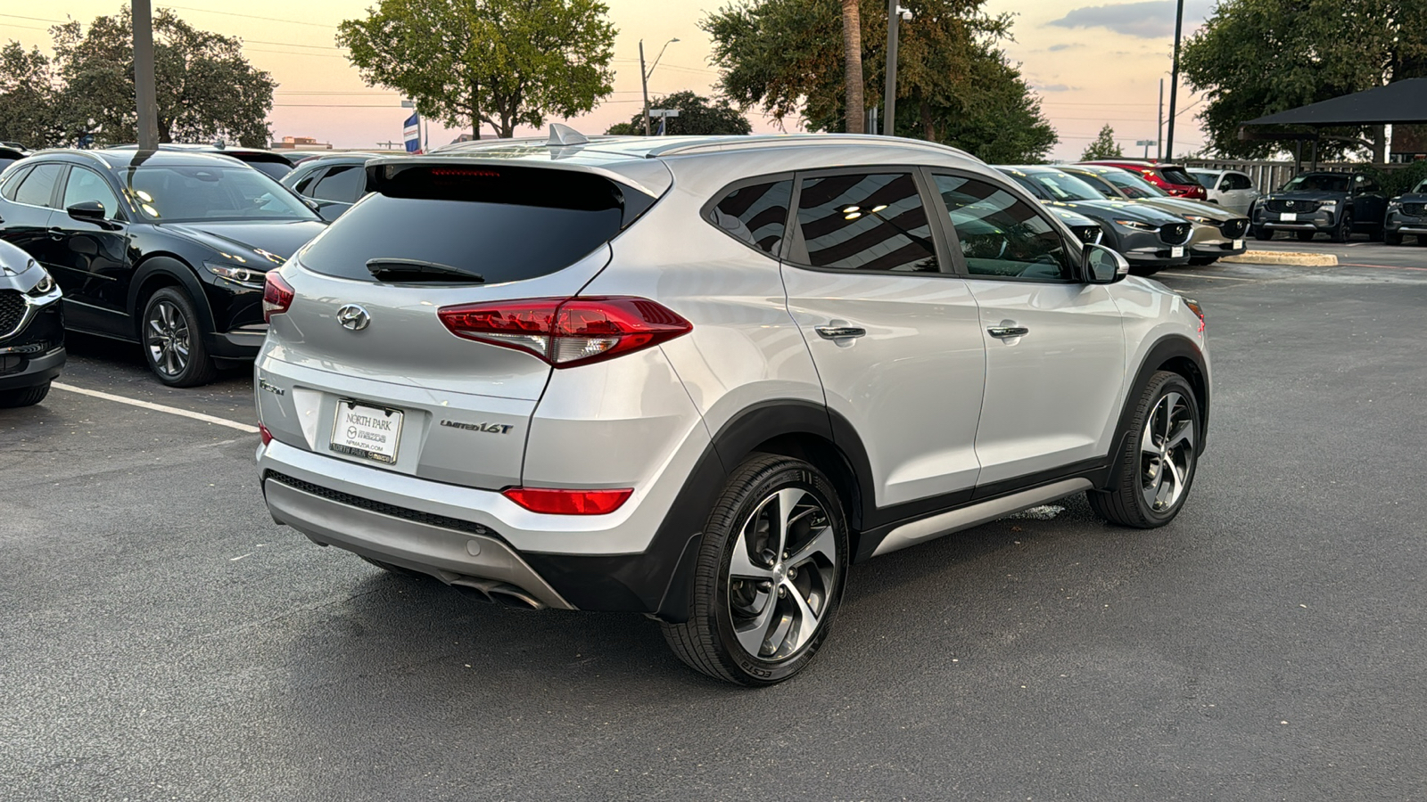 2017 Hyundai Tucson Limited 8