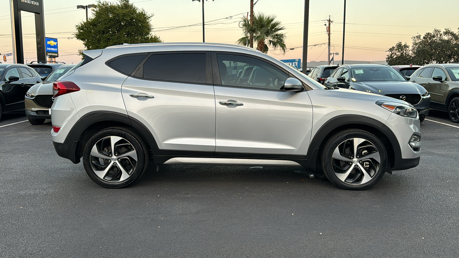 2017 Hyundai Tucson Limited 9