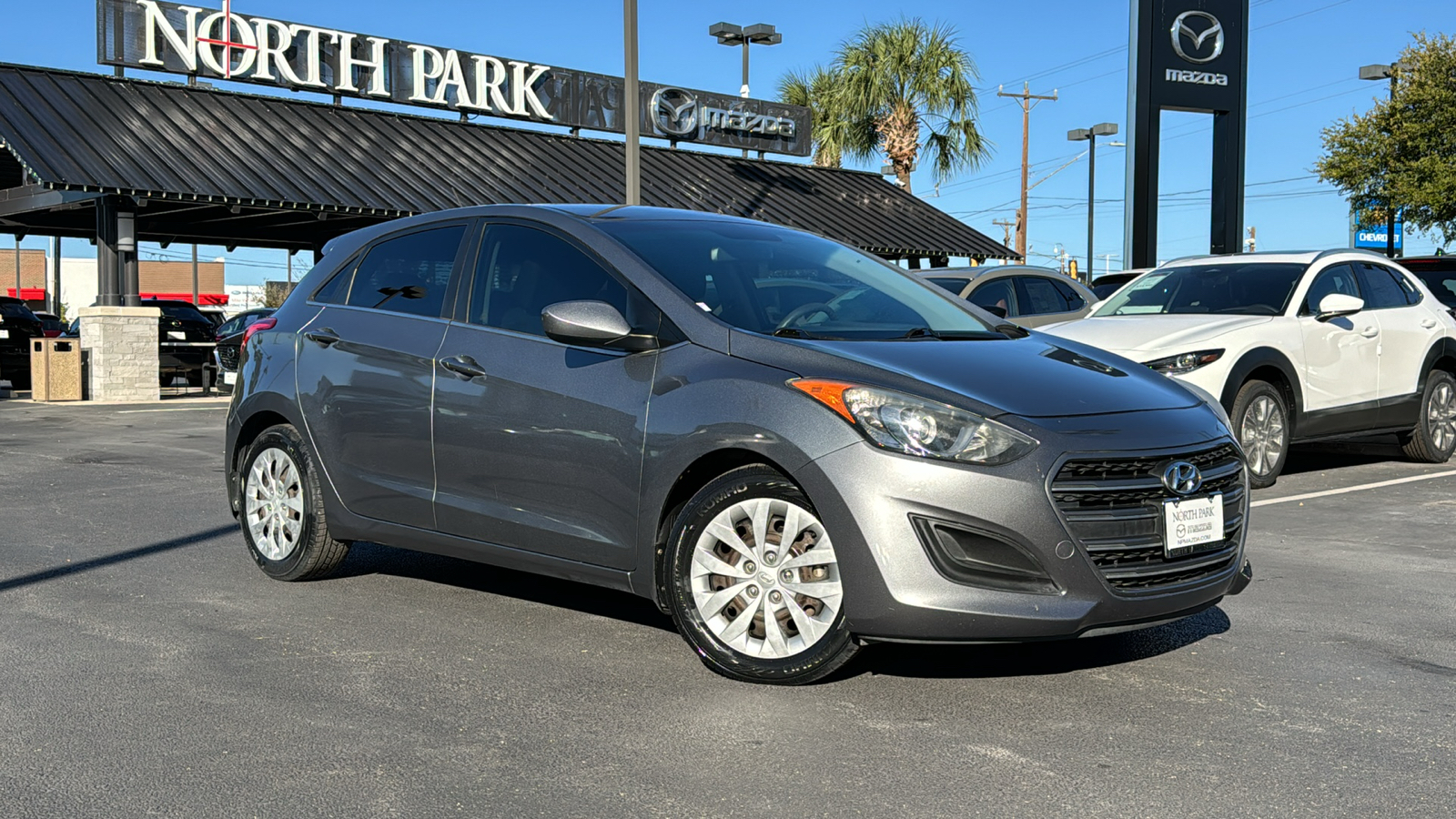 2016 Hyundai Elantra GT Base 2