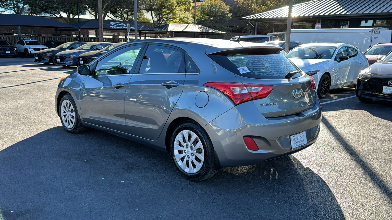 2016 Hyundai Elantra GT Base 6